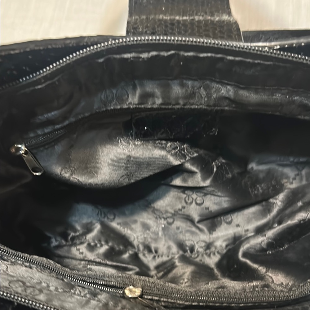 Vintage Guess Elegant Black Women's Handbag - Picture 10 of 13